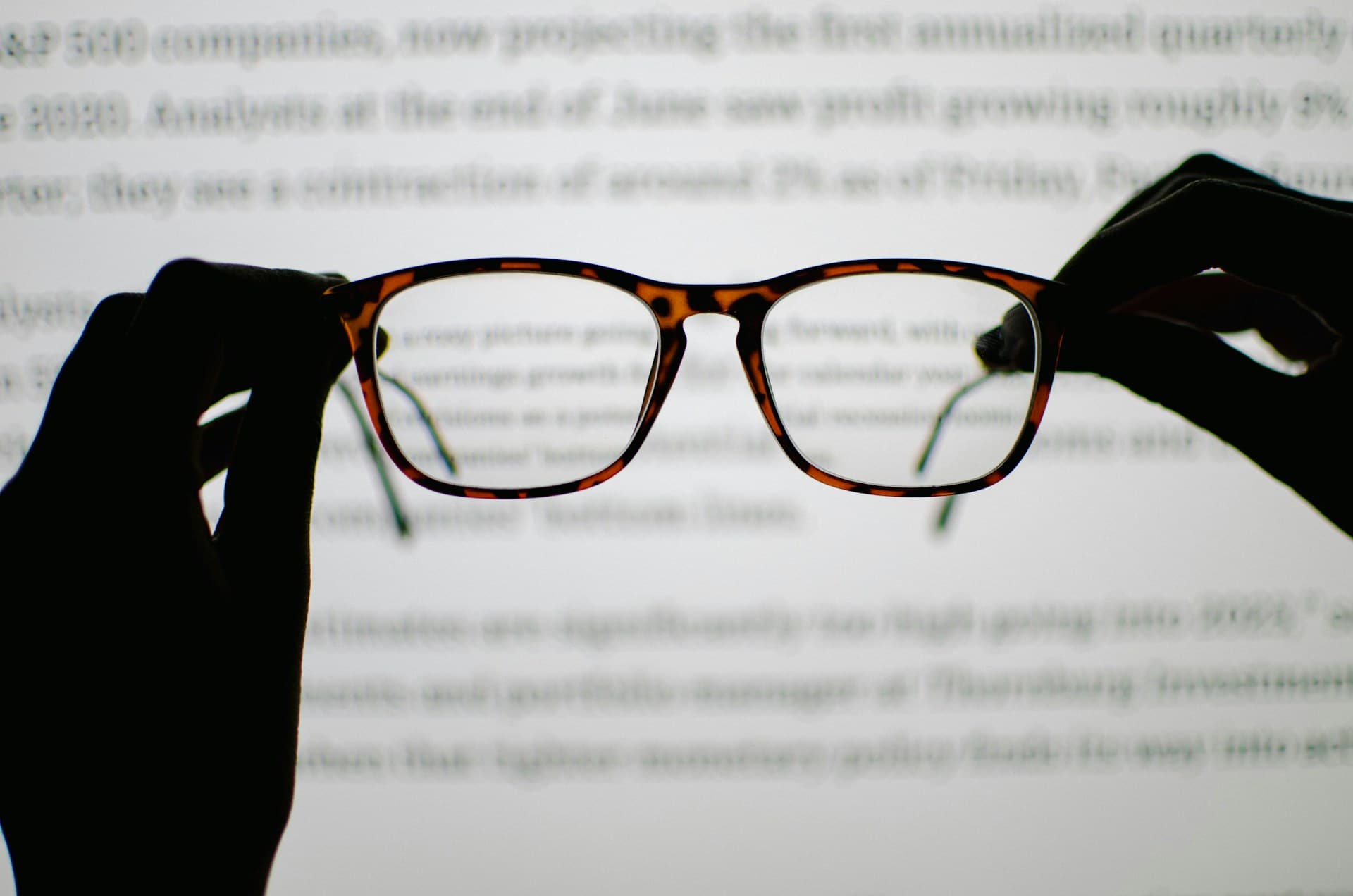 Как читать турецкие объявления: 1+1, брутто/нетто, этажность, отопление, инфраструктура — без сюрпризов